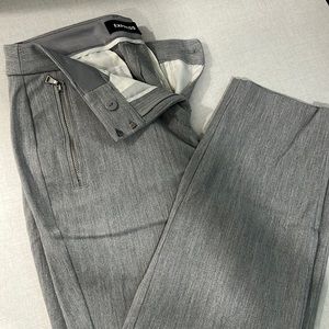Express: Columnist Ankle Mid Rise Pant; size 4R; Stretch